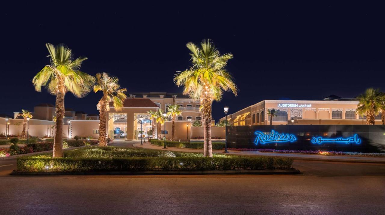 Radisson Hotel Riyadh Airport Dış mekan fotoğraf